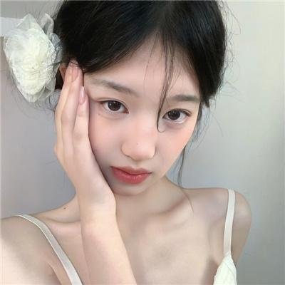 一个新足球